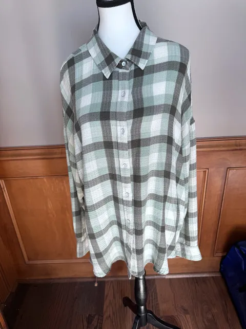 Women’s Flag & Anthem Plaid Button Down Shirt XL – Soft Oversized Fit
