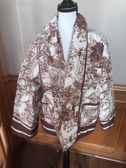 NWT Women’s Toile Print Jacket Size Medium Brown & Cream – Lightweight