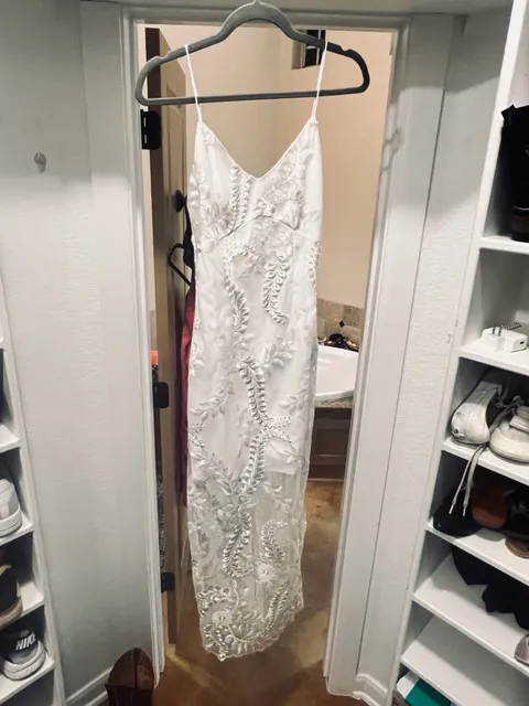 Elliatt Paulette Embroidered Dress Ivory