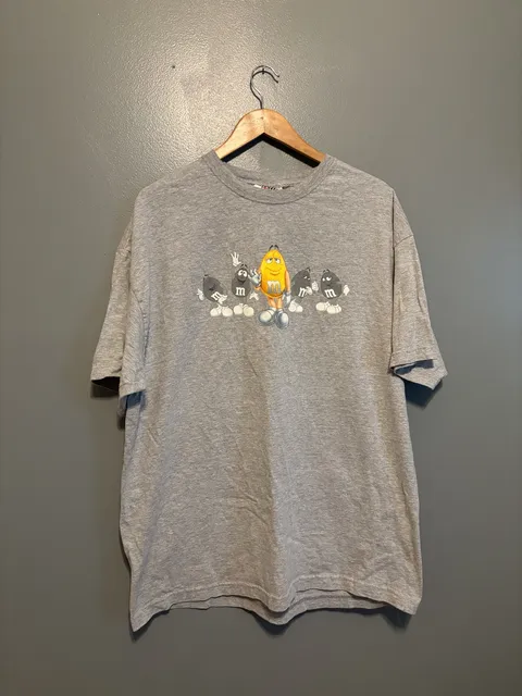 M&M's World Graphic T-Shirt XX-Large Gray Character Graphic Tee