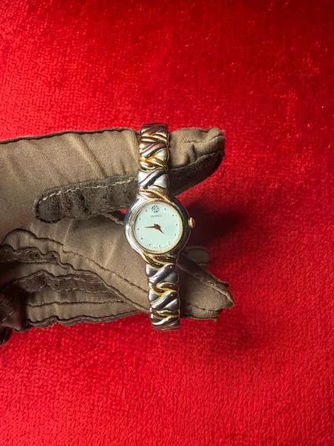 Vintage Seiko 1N00-1H40 Women’s Two Tone Quartz Watch Braided Bracelet