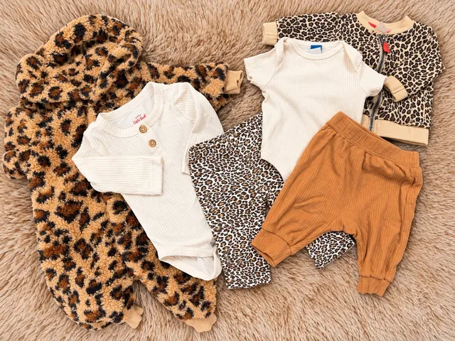 Cat & Jack Baby Outfit Lot 5 Pieces