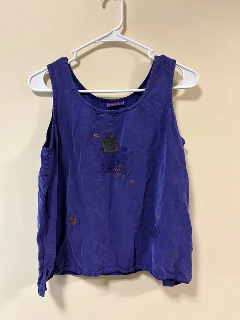 Tianello purple fall embroidery tank top
Size women’s Small
Dm for measurements
Send offers
#festivalvibes #embroidered #fall
