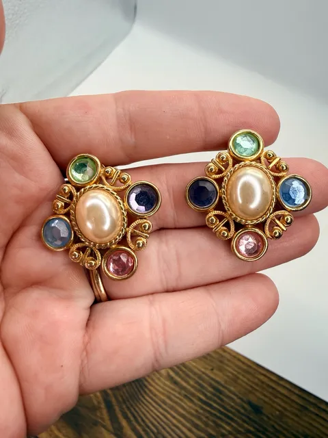 Lady Remington Vintage Faux Pearl Crystal Clip Earrings