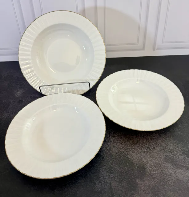 Petite Mikasa Fluted Gold Bowl Set of 3 White Bone China