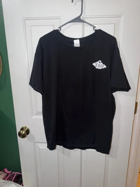 Texas Roadhouse Stompin Out Breast Cancer T-Shirt XL Black