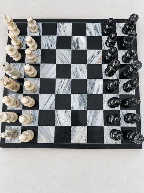 Handmade Black and White Marble Chess Set