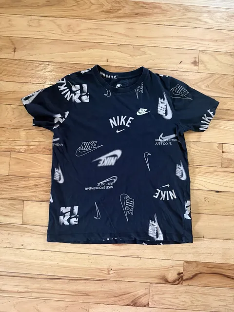 Nike All Over Print Tee Size XL Black Graphic Logo