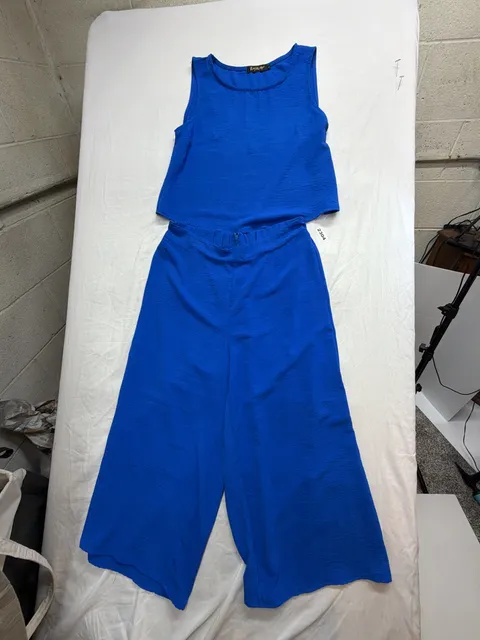 Roylamp Two Piece Outfit Size L Blue Tank And Pants