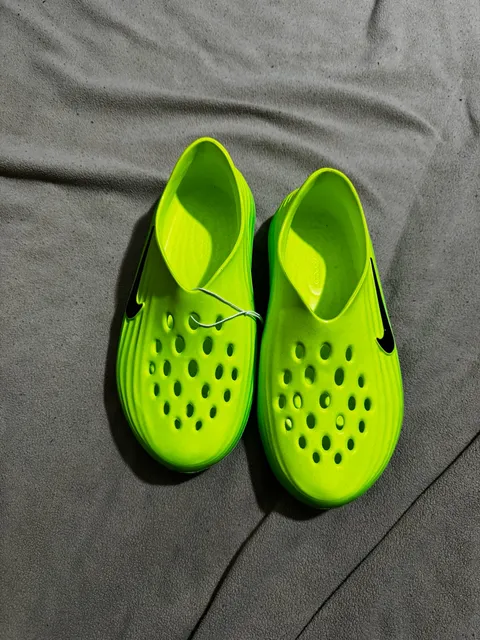 Nike One-Glow Green Foam Clogs Shoes