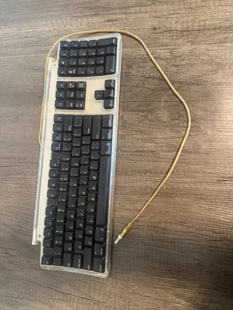 Apple Pro Keyboard M7803 Clear Black