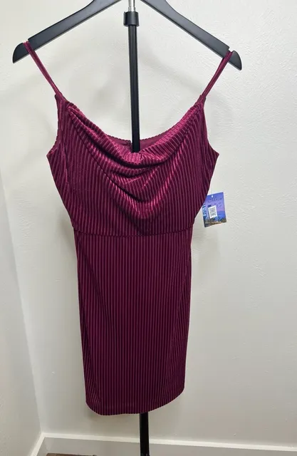 Magenta Velvet Pleated Cowl Neck Party Cocktail