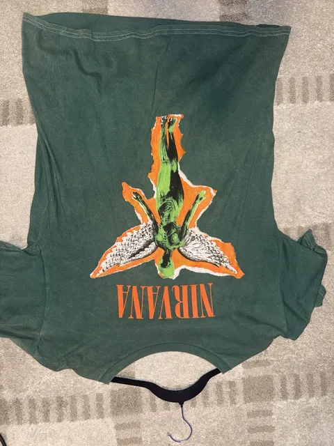 Nirvana Graphic T-Shirt Size L Green Angel Band Tee