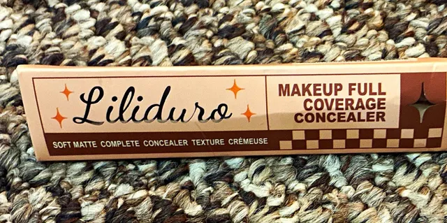 Liliduro Soft Matte Complete Concealer Full Coverage Medium 5 Cream 0.4 oz new