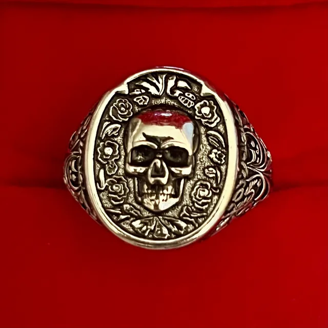 Skull and Roses Titanium Steel Silver Signet Ring Size 9