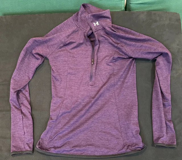 Under Armour Run 1/2 Zip Size XS Purple Long Sleeve Pullover Fitted