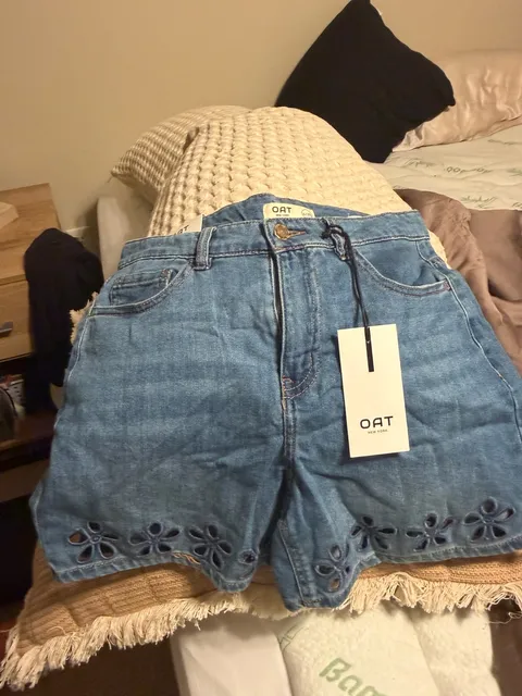 OAT New York Denim Shorts Size 2/26 Floral Cutout