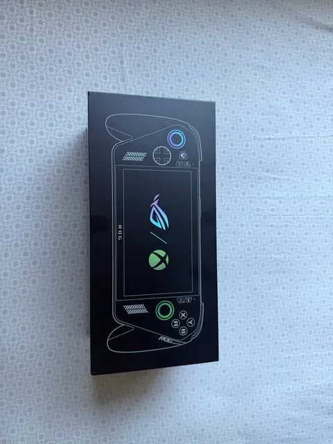 ASUS ROG Ally X Handheld Gaming PC 1TB SSD 24GB RAM Mint Condition Open Box