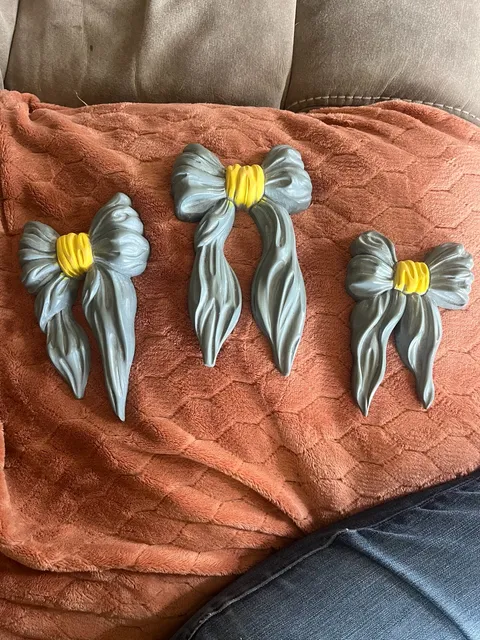 Set of 3 Decorative Resin Bow Wall Hangings Grey and Yellow