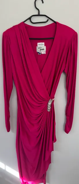 Vintage Tadashi Neiman Marcus Dress Size 12 Fuchsia Rhinestone Accent