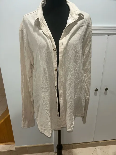Long Sleeve Button-Down Shirt Size M Beige Linen Blend