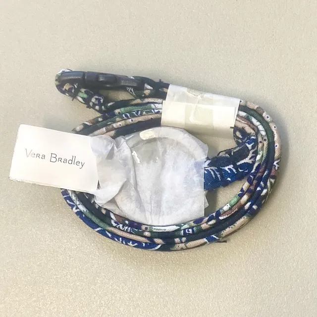 Vera Bradley Java Navy Camo Breakaway Lanyard NWT