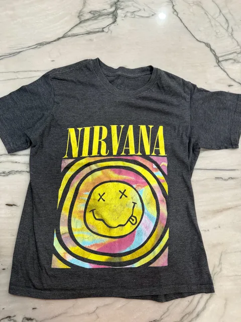 Nirvana Smiley Graphic Band T-Shirt Gray Short Sleeve
