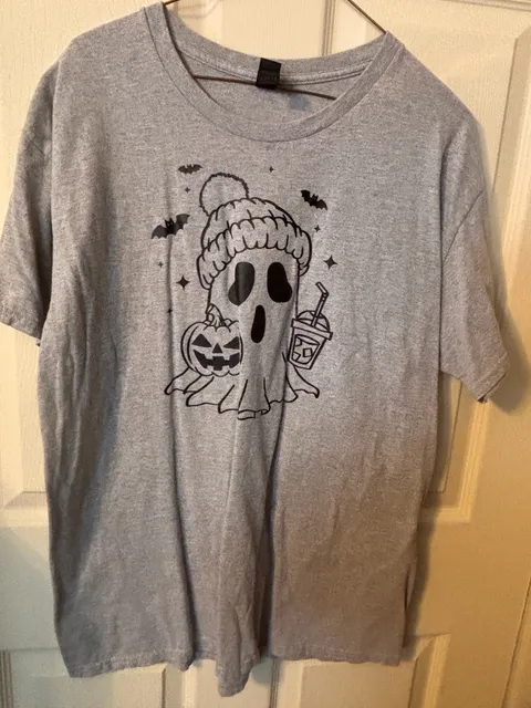 Gildan Halloween Ghost Graphic T-Shirt Size L Gray