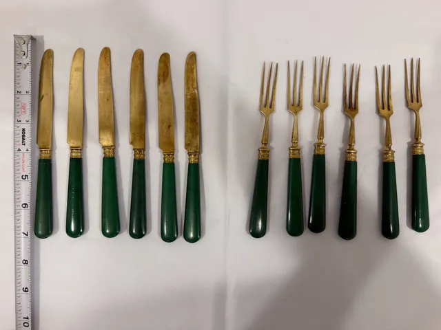 Vintage Mid Mod Green Bakelite Handle Gold Tone Flatware Set 12 Piece