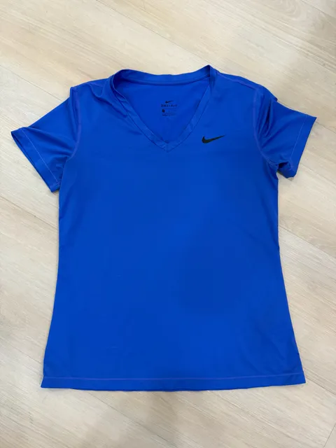 Nike Dri-FIT V-Neck T-Shirt Size M Royal Blue Athletic Top