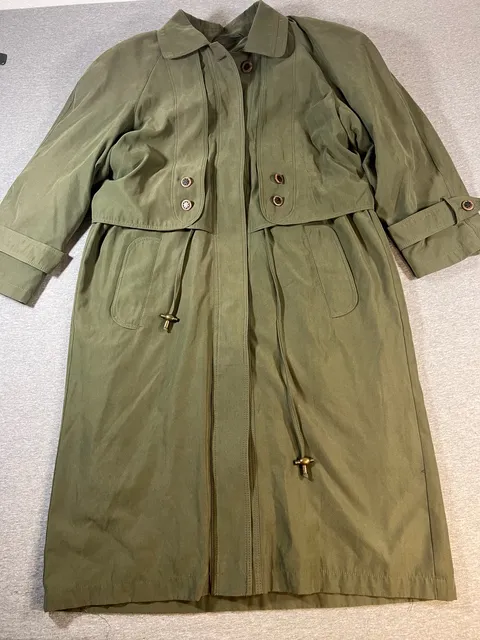 Vintage A2 Trench Coat Olive Green Capelet Double Breasted Lined Women’s 10D/P