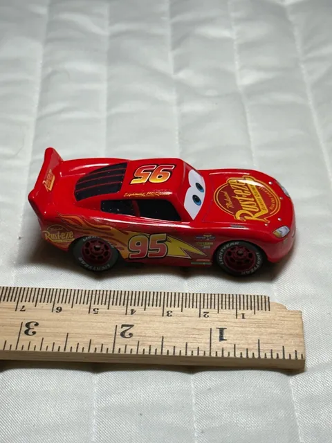 Mattel Disney Pixar Cars Lightning McQueen Diecast Car