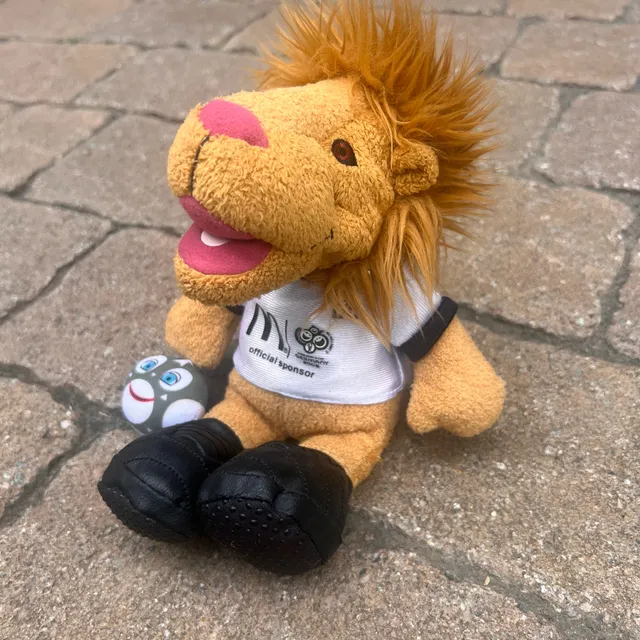 Nici Goleo 06 FIFA World Cup Germany 2006 Lion Plush Toy McDonald's Sponsor