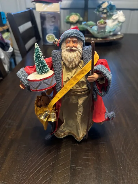 VintagePossible Dreams Clothique Santa Figurine Holding Drum & Tree