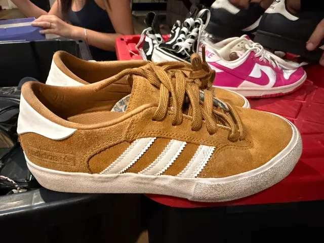 Adidas Matchbreak Super Size 5.5 Brown Suede Skateboarding Shoes