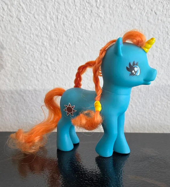 Gi-Go Wonder Pony Blue Unicorn Orange Hair Sun Figure 524