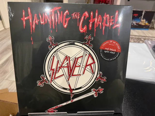 Slayer Haunting The Chapel Vinyl LP Red/Black Split