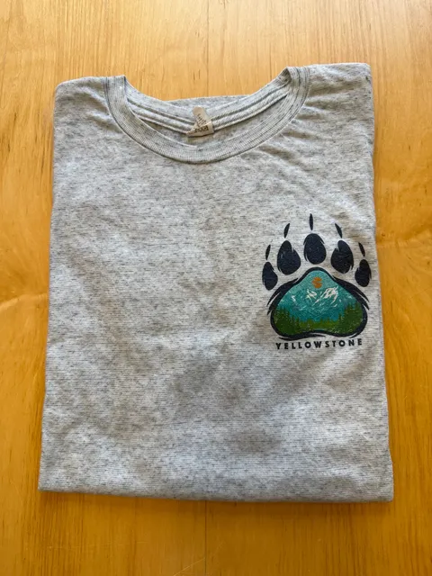 Pacific Yellowstone National Park T-Shirt Size L Gray Bear Paw Mountain