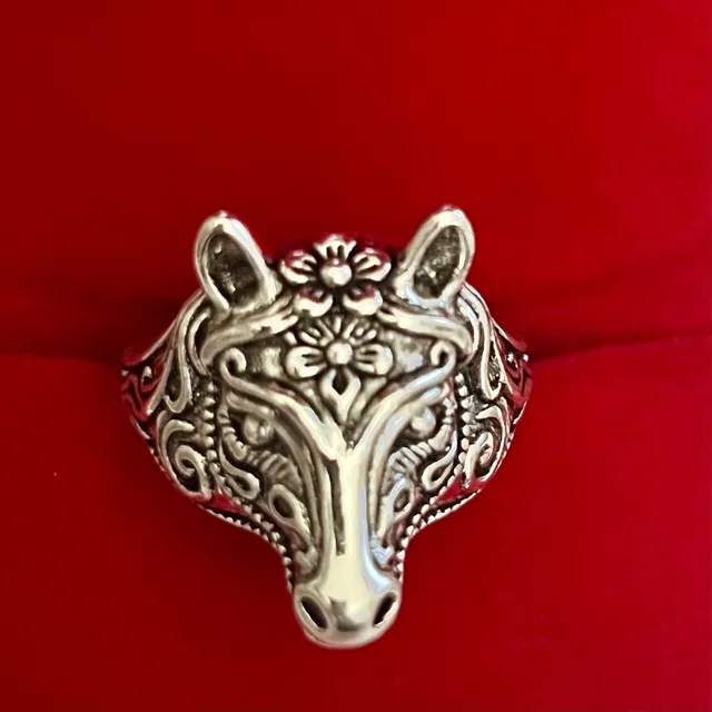 Vintage Design Titanium Steel Silver Horse Floral Head Ring Size 9