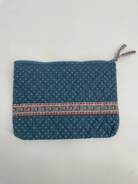 Vera Bradley Designs Vintage Quilted Cosmetic Pouch Blue Floral
