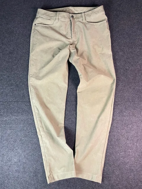 Lululemon Commission Pants Size 32x32 Slim Fit Tan