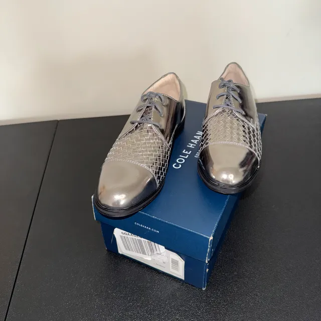 Cole Haan Woven Silver Oxford Shoes Size 7.5
