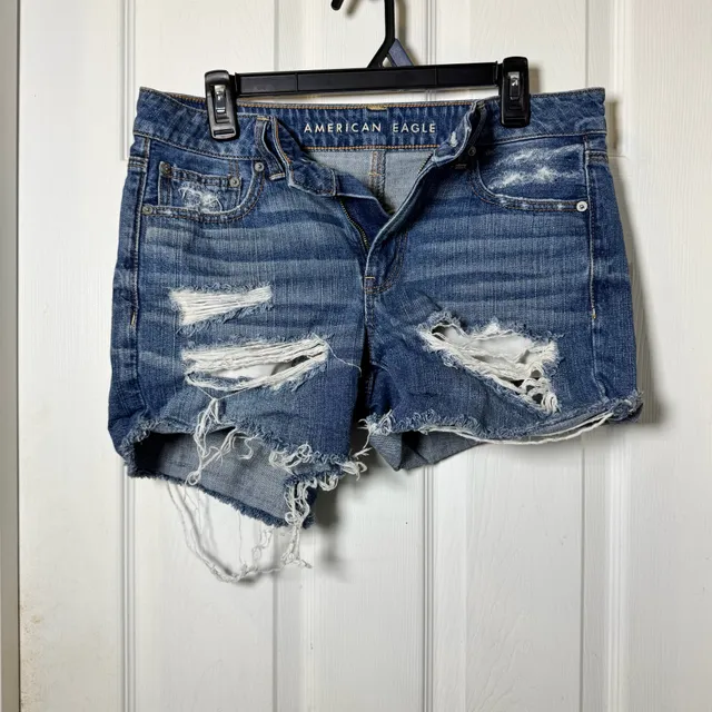 American Eagle Denim Shorts Size 6 Distressed Raw Hem Blue