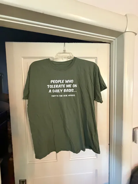 Graphic T-Shirt Green People Who Tolerate Me Graphic Tee