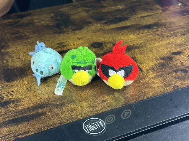 Angry Birds Space Plush Toys Lot of 3 Mini Round Pocket Finger Puppets