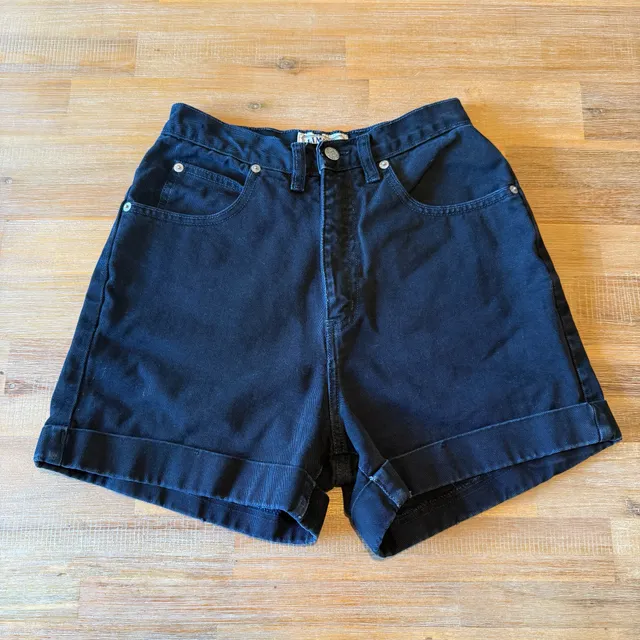 VTG Limited Jeans Black Denim Shorts Womens 6 High Rise Cuffed Mom Shorts USA