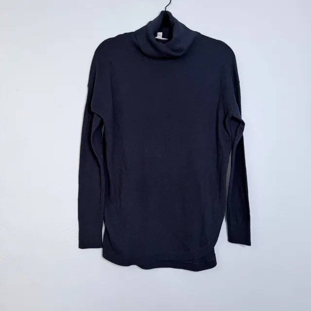 Chelsea28 Turtleneck Sweater Size M Navy Blue Cashmere Blend