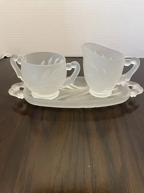 Vintage Indiana Glass Open Sugar & Creamer Set on Tray