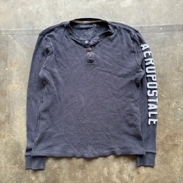 Faded Y2K Aeropostale Waffle Thermal Henley Size XL Gray Long Sleeve Shirt