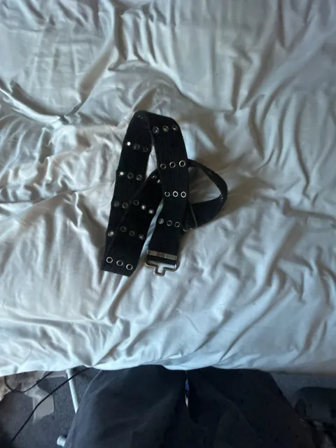 Empyre Slalom Black Grommet Belt

*NOT REAL BRAND*
